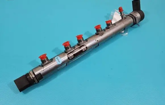 Toyota Avensis T270 Fuel main line pipe 0445214278 IMPRK1428345