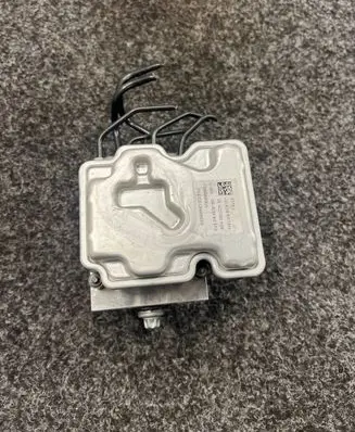 Mercedes-Benz C W206 ABS Pump A2069005816