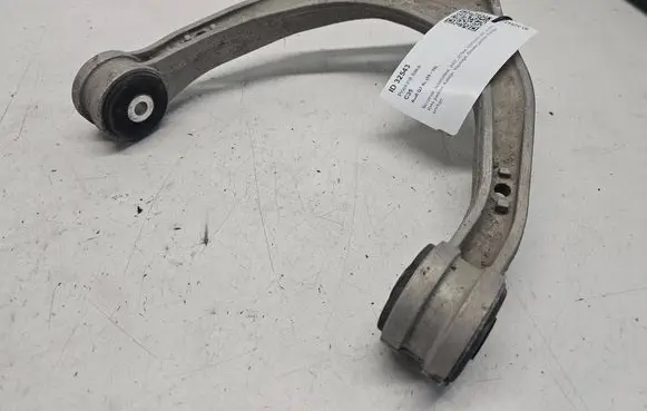 Audi Q7 4L Front lower control arm/wishbone 7L0407047A