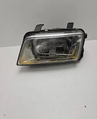 Audi A4 S4 B5 8D Headlight/headlamp 029668 029667