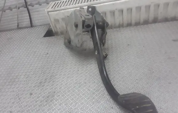 Brake pedal