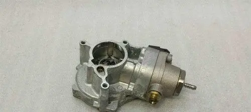 Audi A3 S3 8V Vacuum pump 06L145100F
