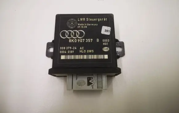 Audi A4 S4 B8 8K Light module LCM 8K0907357B H010003