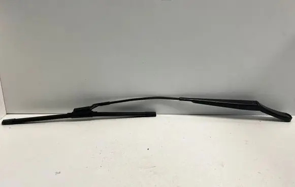 Volkswagen PASSAT B8 Front wiper blade arm 3G2955409