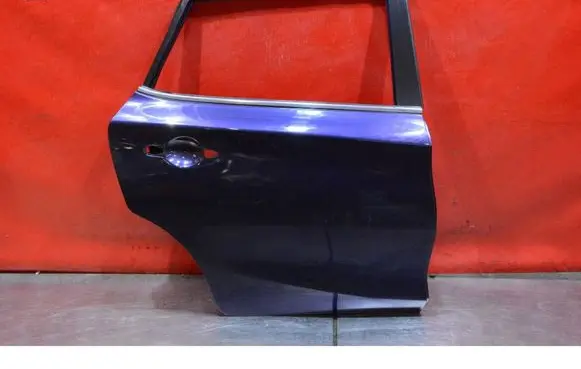 Nissan Pulsar Rear door 