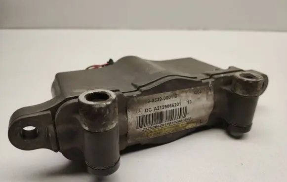 Mercedes-Benz E C207 W207 Bonnet Pedestrian Airbag Actuator A2129066201