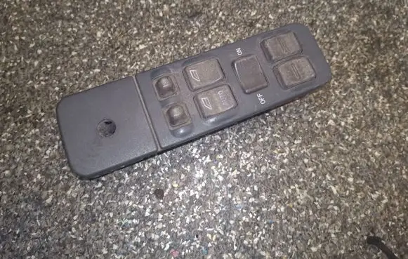 Volvo S40, V40 Electric window control switch 30815235