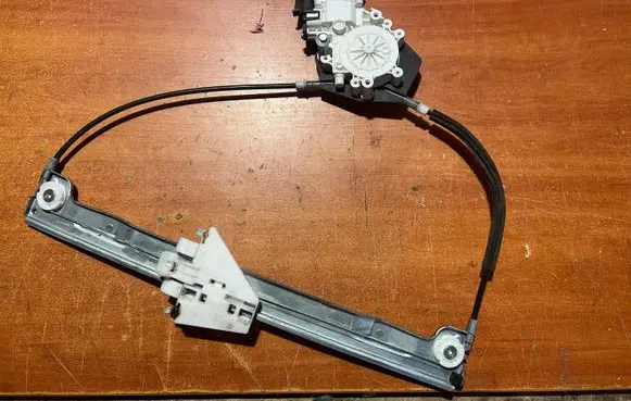 Mitsubishi Colt Rear door window regulator with motor 5743A100 RA2169