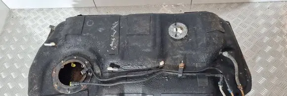 Suzuki Grand Vitara II Fuel tank 