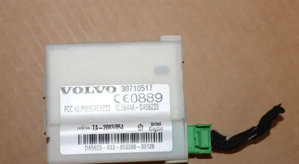 Volvo S60 Alarm control unit/module 30710517