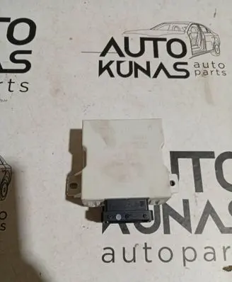 Toyota Avensis T250 Window wiper relay 8594005040 603402