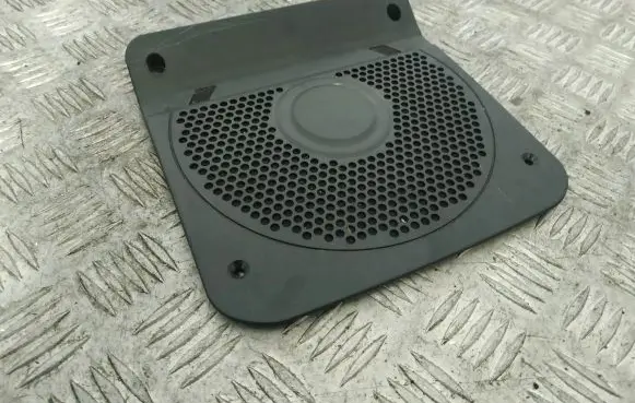 Dash center speaker trim cover