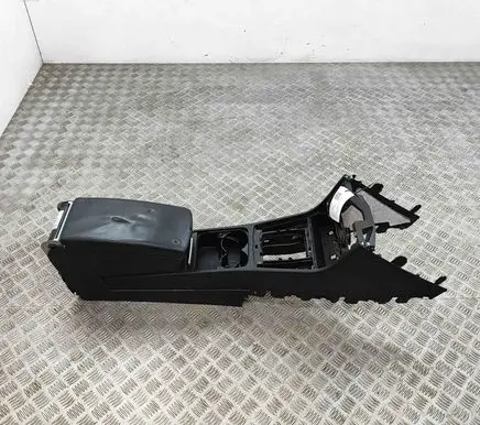 Volkswagen PASSAT B7 Center console 3C0863319AQ 3AB863241E