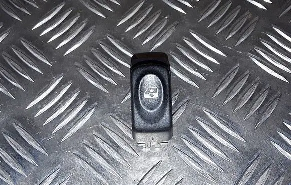 Renault Kangoo I Electric window control switch