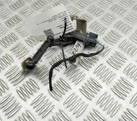 BMW X6 G06 Rear air suspension level height sensor 6895467