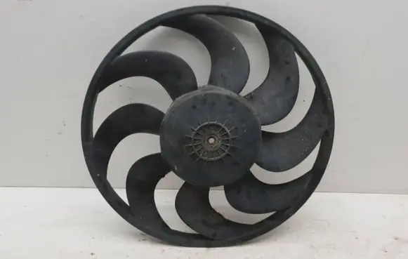 BMW 3 E36 Fan impeller 36400100
