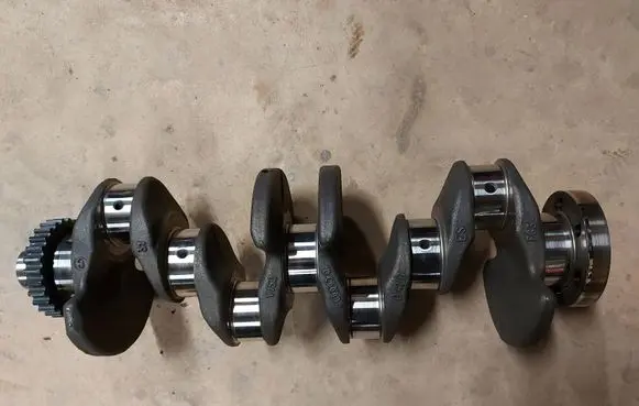 Skoda Octavia Mk3 (5E) Crankshaft 