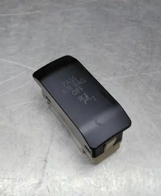BMW 5 E60 E61 Passenger airbag on/off switch 6977788