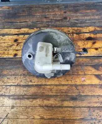 Ford Fiesta Brake booster 8V512B195GD