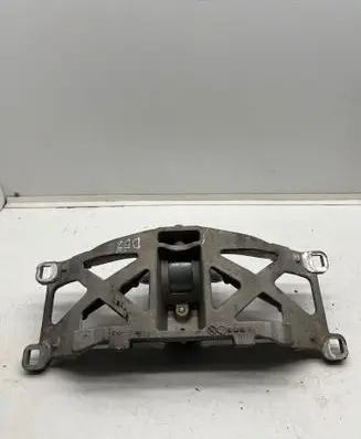 Jaguar XF X250 Gearbox mounting bracket CX235060AA