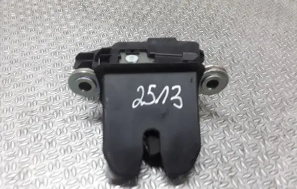 Skoda Fabia Mk2 (5J) Tailgate/trunk/boot lock/catch/latch 5J0827501B
