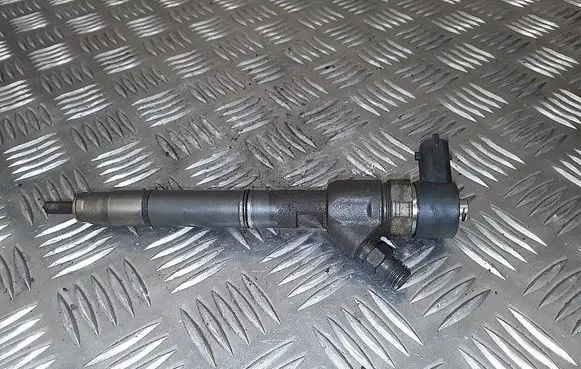 KIA Optima Fuel injector 338002a800 0445110411