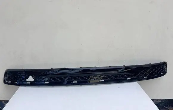 Volkswagen PASSAT B9 Rear bumper trim bar molding 3J0807423D