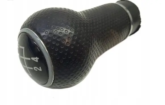 Volkswagen Golf IV Gear selector 