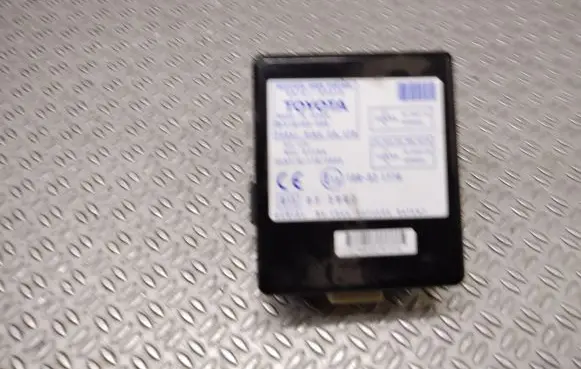 Toyota Corolla Verso AR10 Engine control unit/module 61B168000