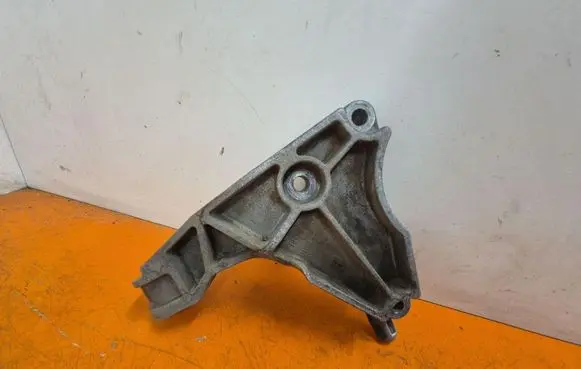 Opel Astra H Engine mount vacuum valve 13125626