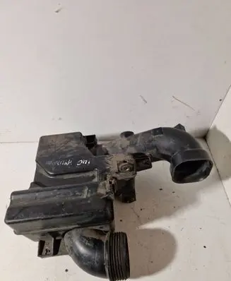 Intake resonator