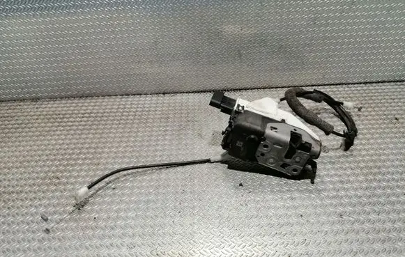Peugeot Partner Front door lock PSA828405 A01851 5220M212415