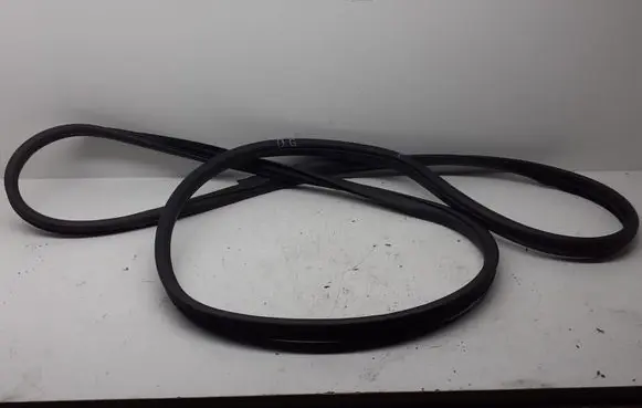 Hyundai ix 55 Rear door rubber seal (on body) 