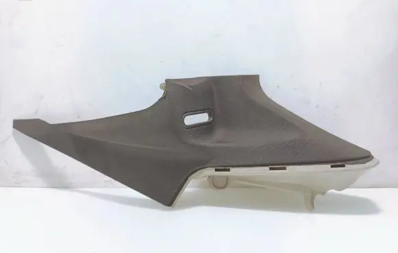 (C) pillar trim