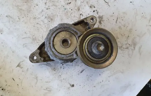 Honda Insight Generator/alternator belt tensioner NOCODE