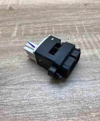 Ford Fusion II Air quality sensor FL3H19T562A