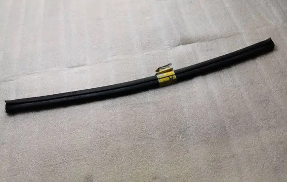 BMW 3 E36 Engine compartment rubber 51711977438