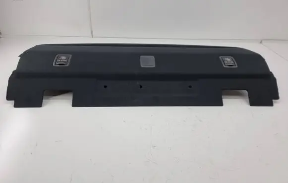 Parcel shelf