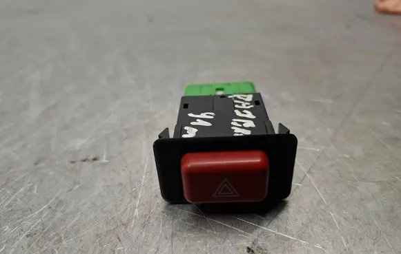 Mitsubishi Pajero Hazard light switch 06013