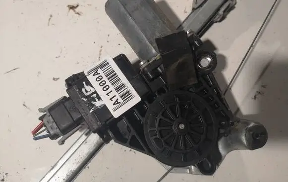 Opel Zafira A Rear door window regulator motor 119735xxx 119735-xxx