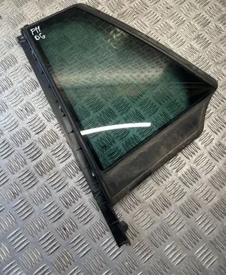 BMW 5 F10 F11 Rear vent window glass 43R001604
