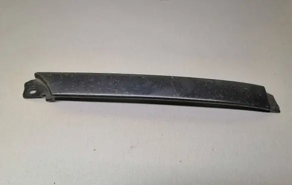 Under headlight/headlamp trim