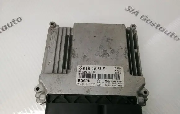 Mercedes-Benz E W211 Engine control unit/module A6461539879 1039S14057 0281011706
