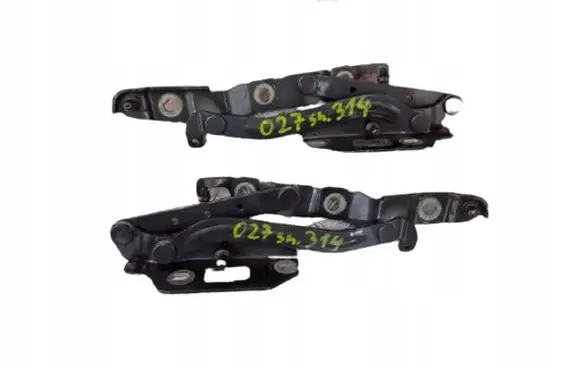Audi A5 8T 8F Tailgate/trunk/boot hinge 8F0827301A 8F0827302A