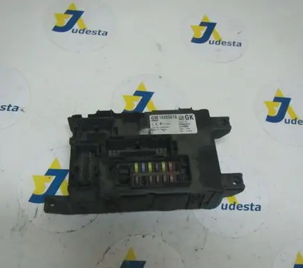 Opel Corsa D Central body control module 13265078