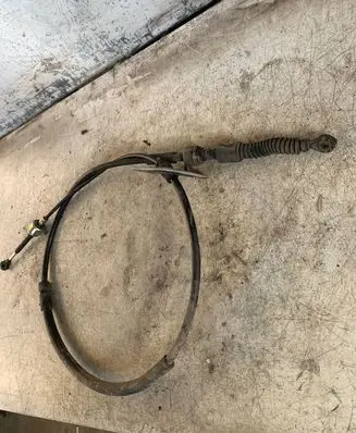 Lexus ES 250 - 300 - 330 Gear shift cable linkage