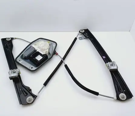 Volkswagen Golf V Front door window regulator with motor 1K0959793C 1K0959701E