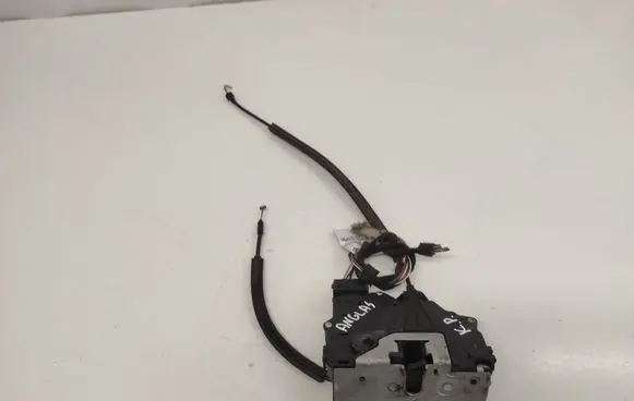 Citroen Jumper Front door lock 1351441080