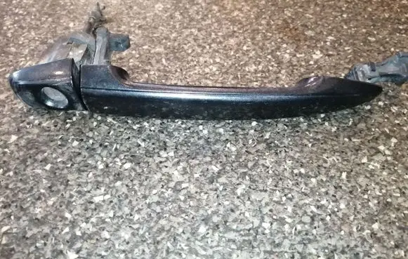Lexus RX 300 Front door exterior handle