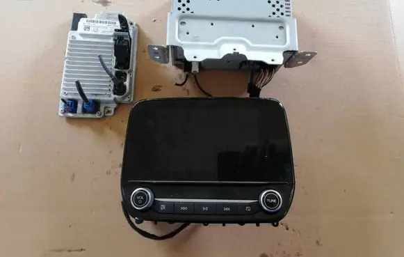 Ford Fiesta Radio/CD/DVD/GPS head unit H1BT18C815HN H1BT14G371AHA